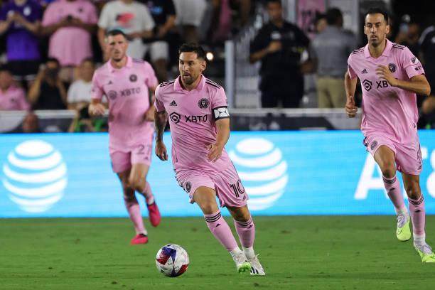 雷速官网-闲庭信步4球完胜！梅西的迈阿密蜜月甜到发齁